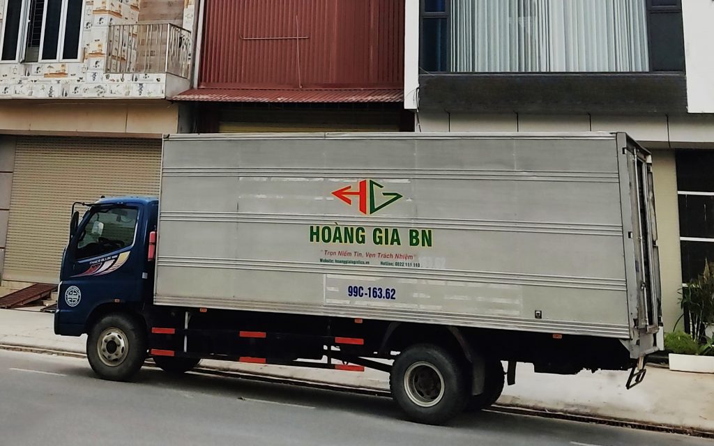 Cho thuê xe tải, container, mooc - Logistics Hoàng Gia BN - Công Ty Cổ Phần Hoàng Gia BN